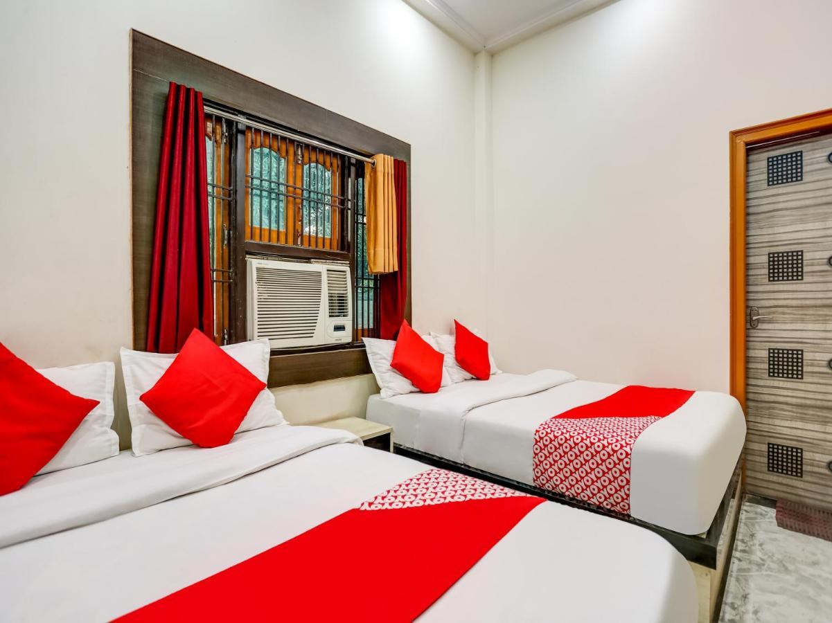 Oyo 75850 Vishwanath Guest House Варанасі Екстер'єр фото